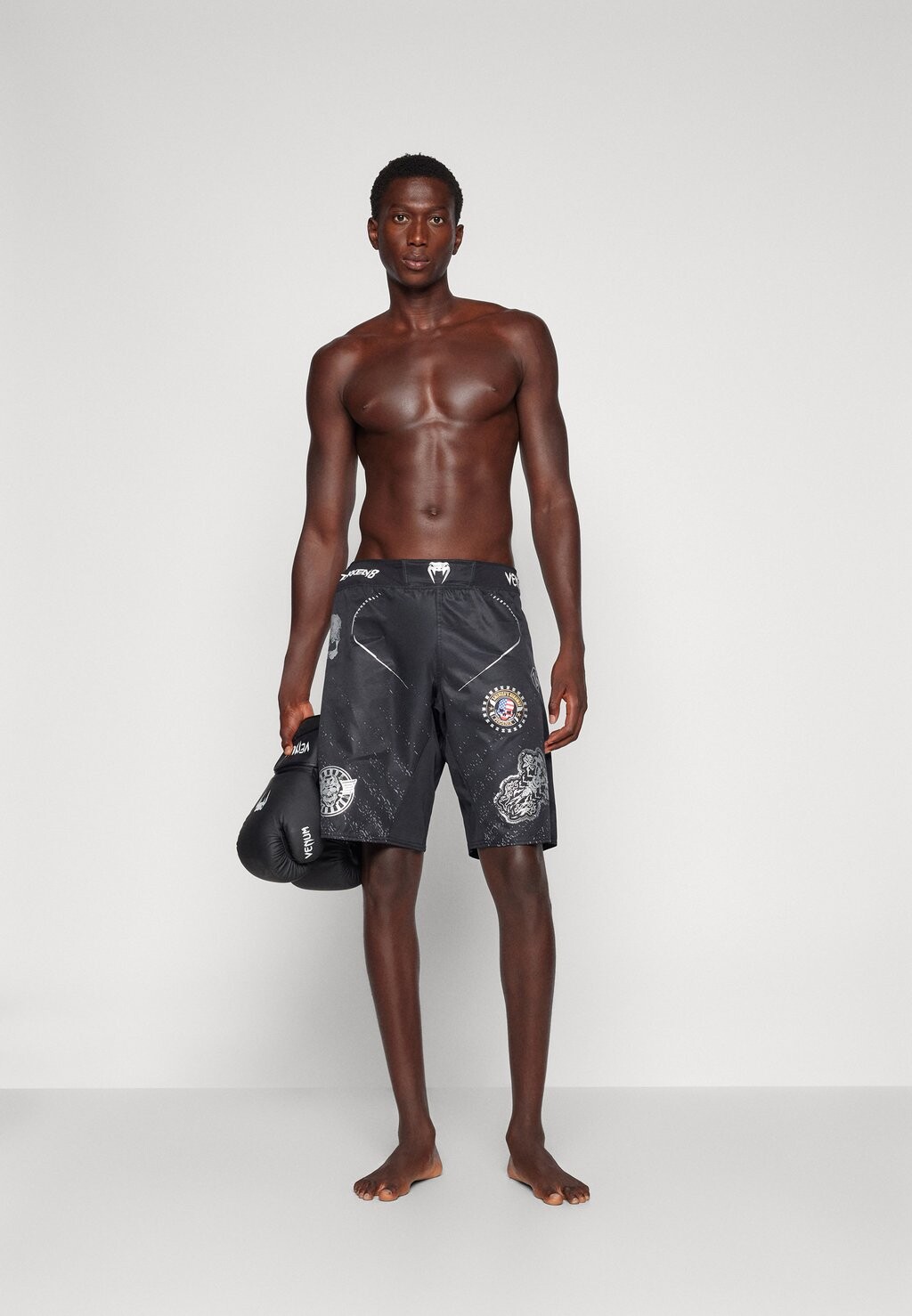 

Спортивные шорты TEKKEN PAUL FIGHTSHORTS Venum, черный