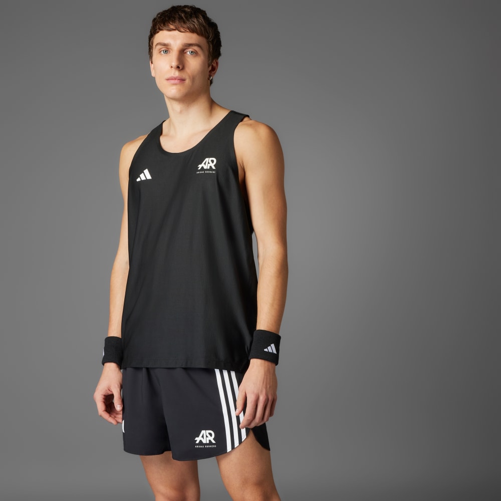 

Спортивный топ Adidas Runners CLIMACOOL Singlet, черный