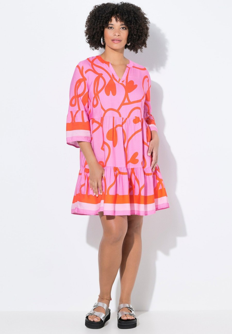 

Платье Angel of Style Day dress, Hibiscus Pink/Pink