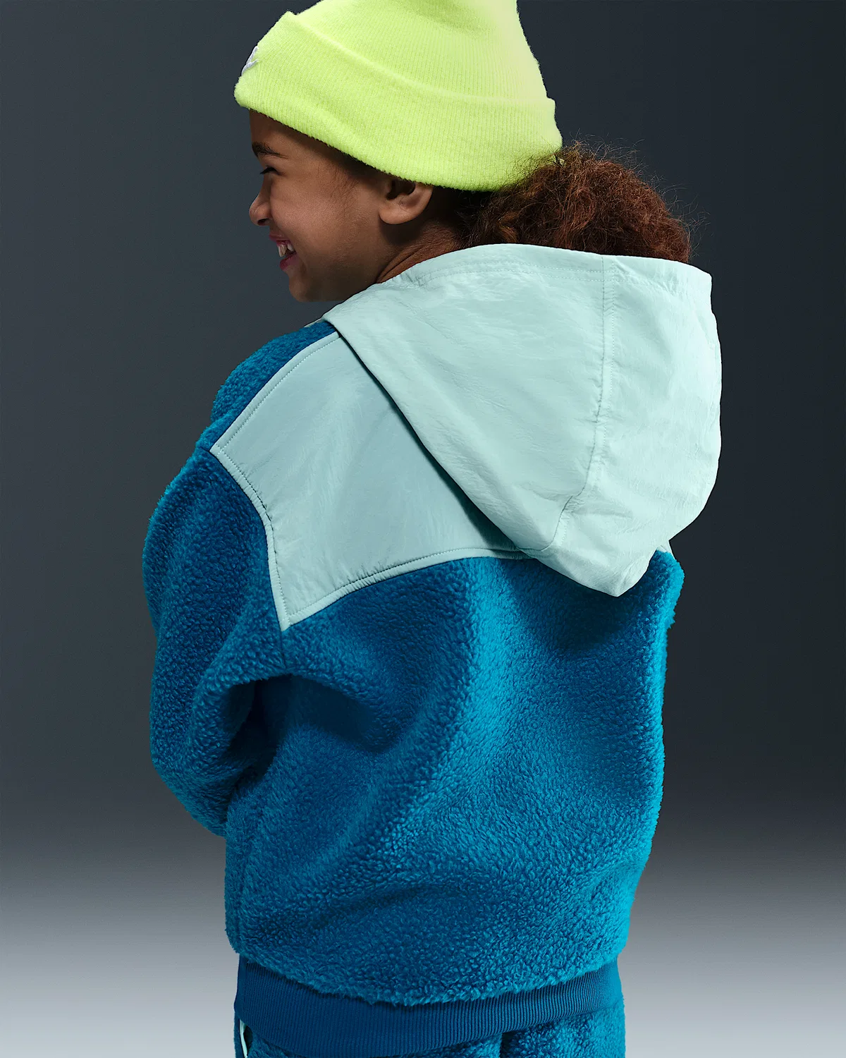 Детская свободная худи Nike Sportswear Club Fleece на молнии 1/4, Green Abyss/Mint Foam/White — фото 4