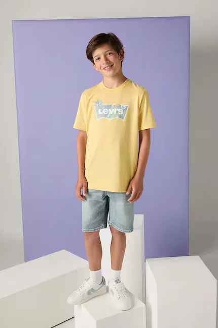 Футболка детская с принтом High Tide Batwing Tee Levi's, желтый — фото 4