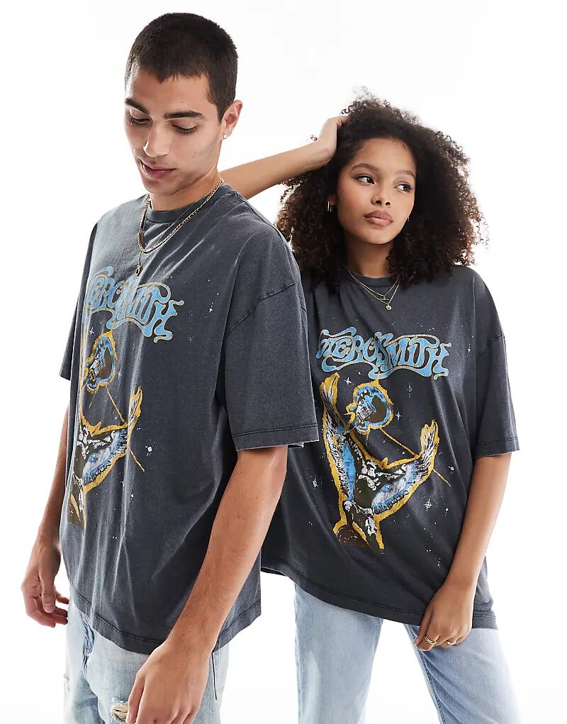 

Футболка унисекс oversize с лицензией и принтом Aerosmith в выстиранном черном цвете ASOS DESIGN