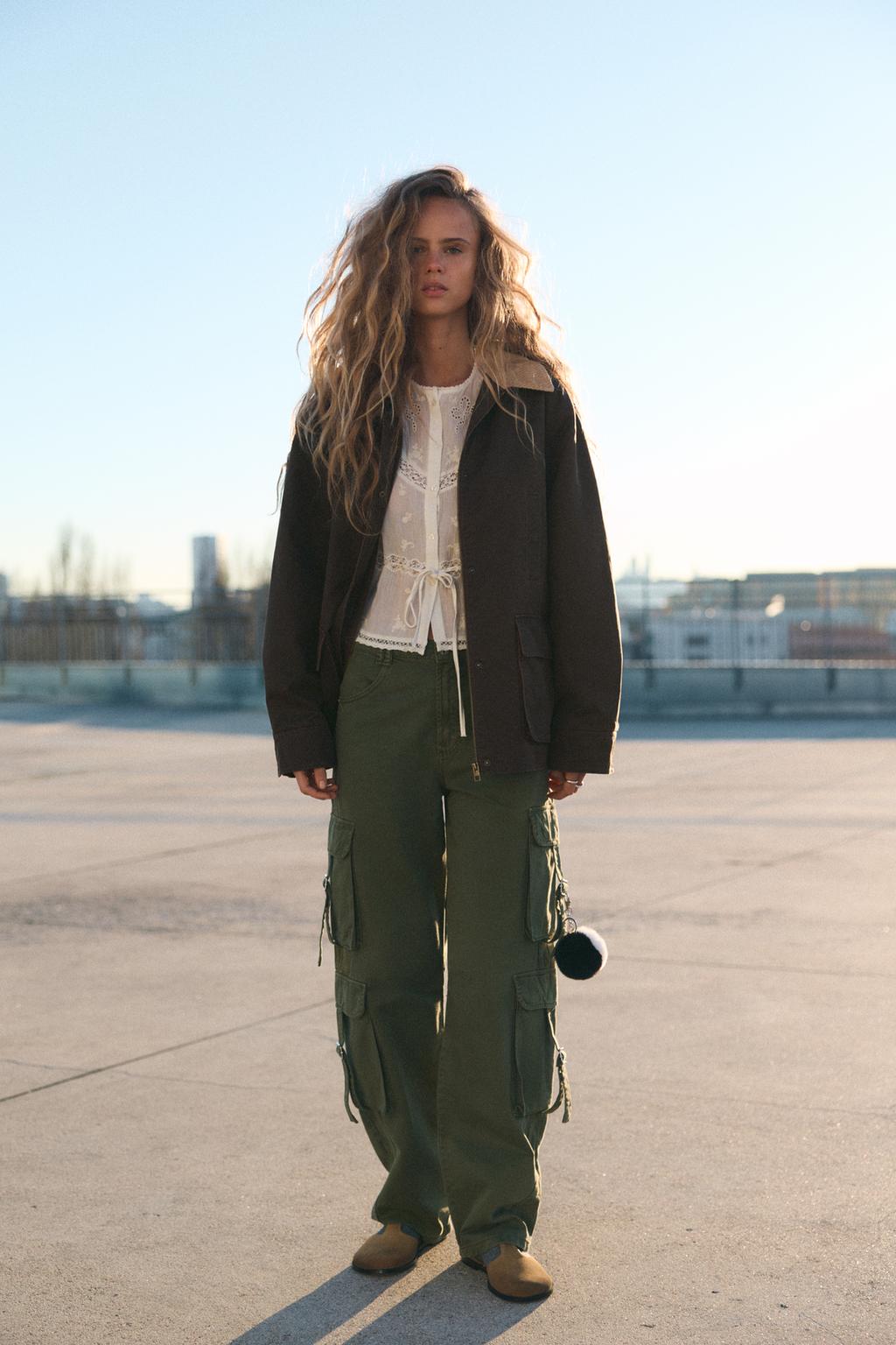 

Куртка с контрастным воротником ZARA, цвет Brandy