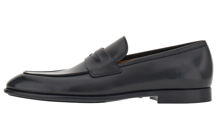 Мокасины кожаные Ferragamo с прорезью, черный