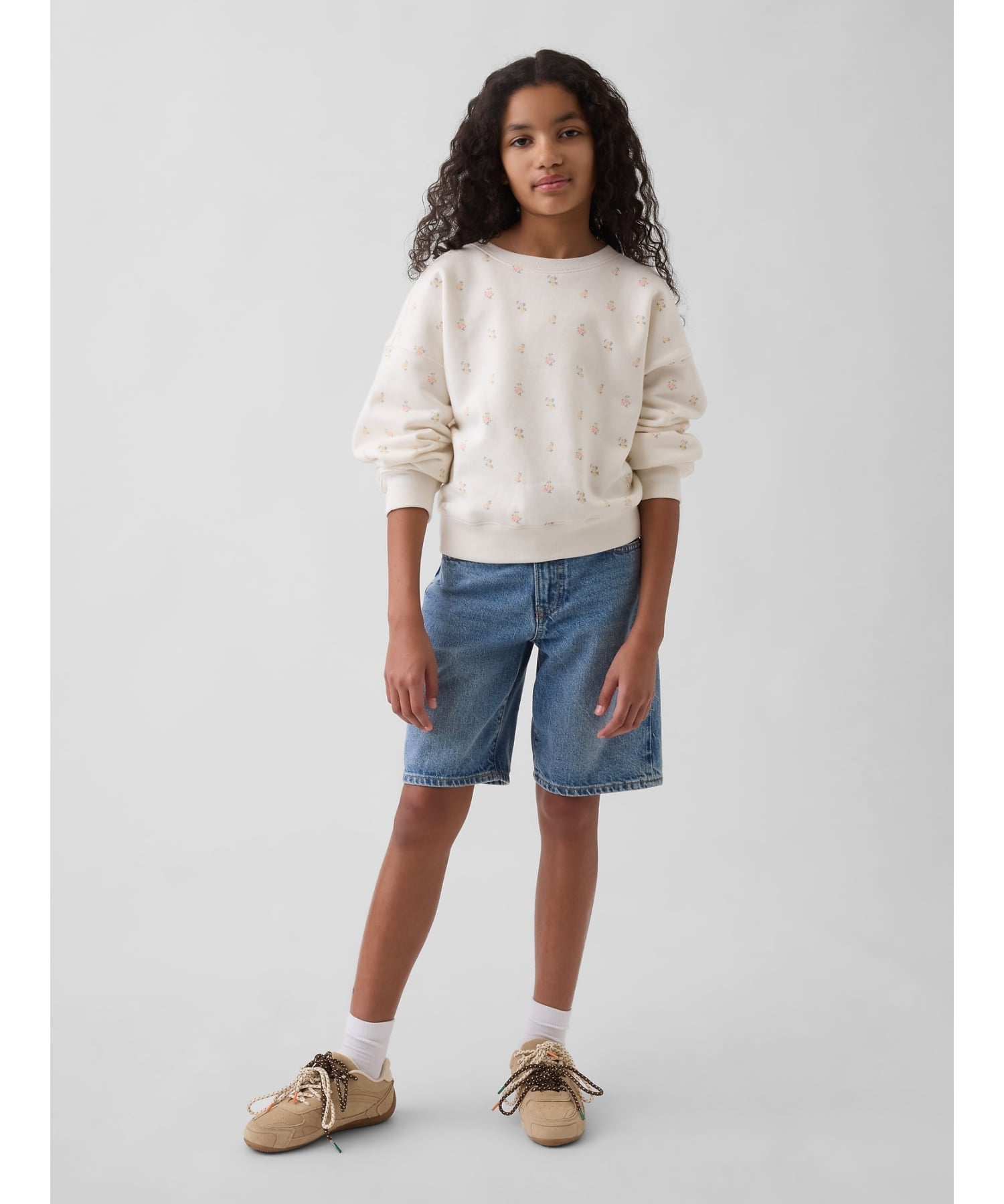 (K) Винтажная мягкая толстовка на танкетке с круглым вырезом (детская) GAP, FLORAL_PRINT — фото 3