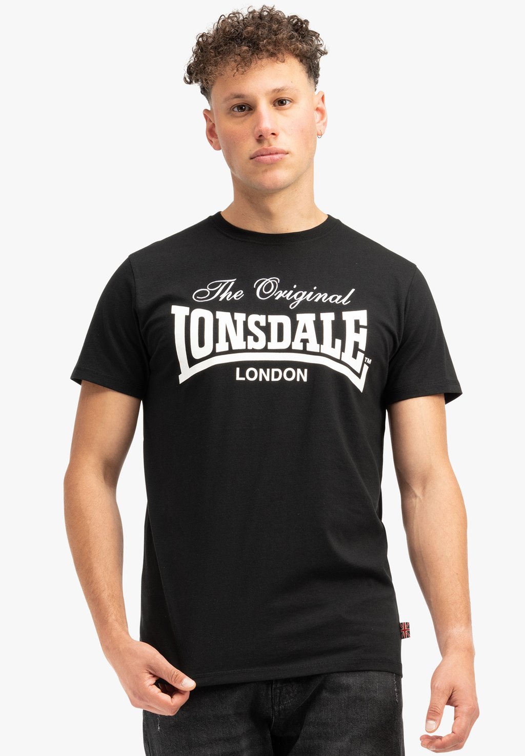 

Футболка с принтом Lonsdale, черный