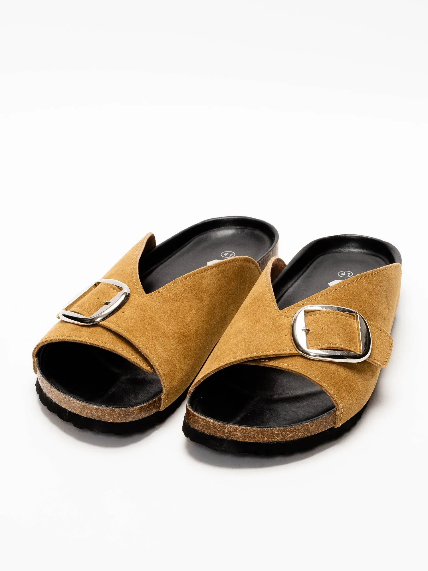 Сандалии на плоской подошве с большой пряжкой SVEC, Beige suede — фото 2