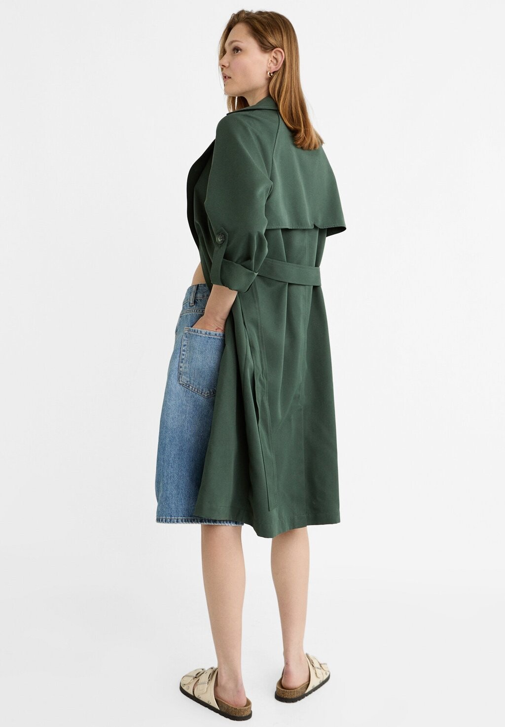 

Тренчкот LANGER FLIESSENDER Stradivarius, цвет Mottled Green