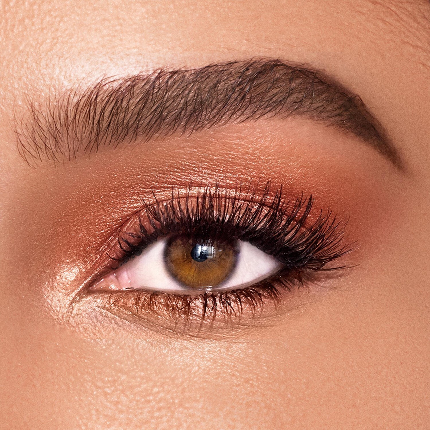 Тени для век eyes to mesmerise Charlotte Tilbury, star gold, объем 7 мл — фото 4