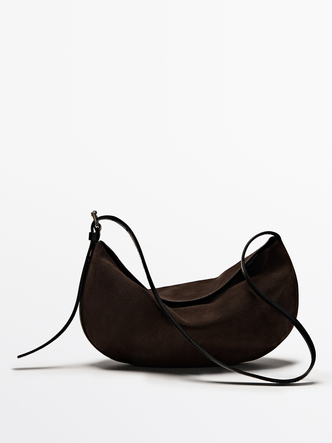 

Сумка-полумесяц из спилковой кожи Massimo Dutti, коричневый