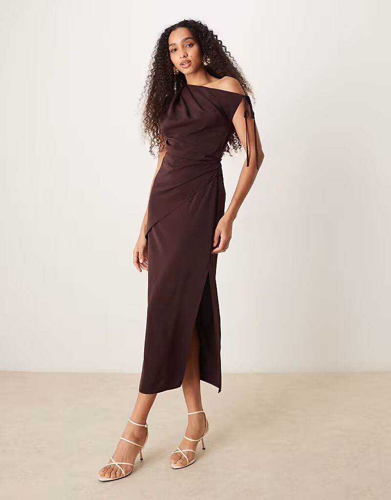 

ASOS DESIGN облегающее платье миди с завязками на плечах шоколадного цвета