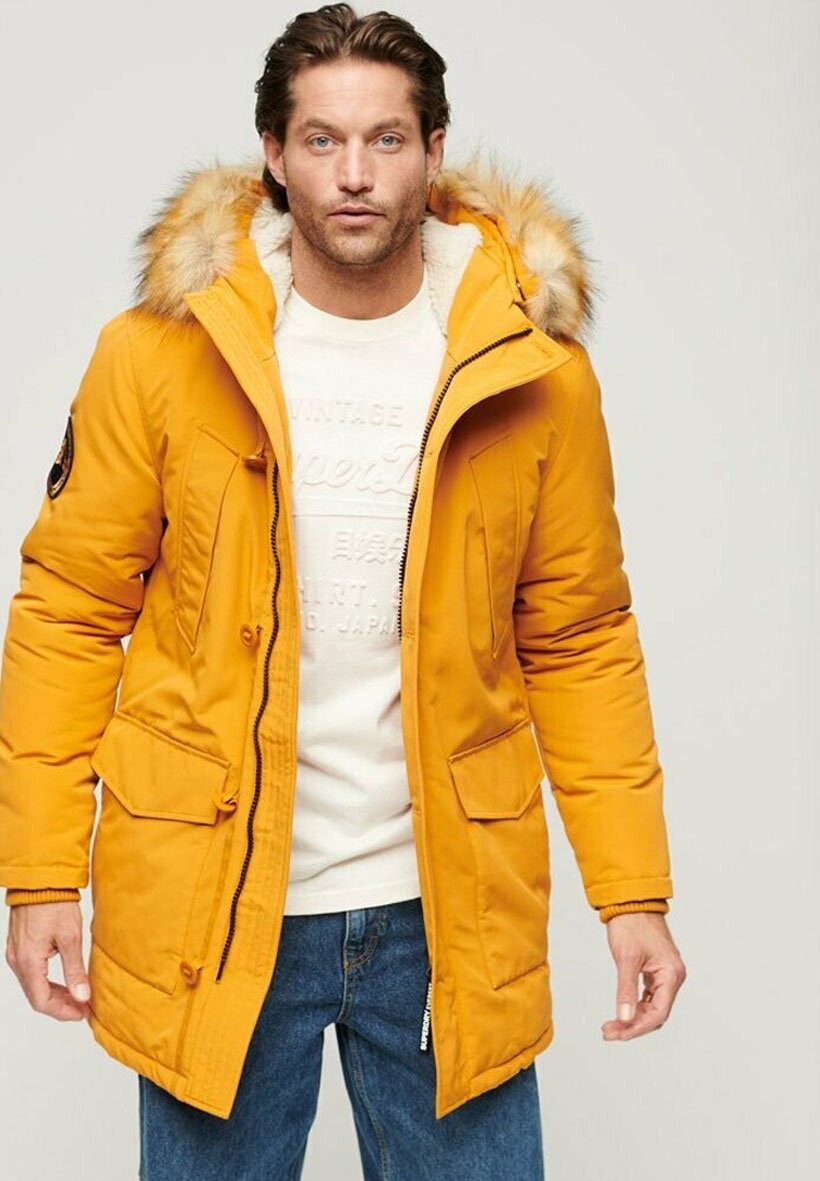 

Зимнее пальто EVEREST Superdry, цвет mustard yellow