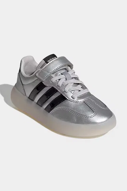 Кроссовки детские Barreda Decode Adidas, серебряный — фото 2