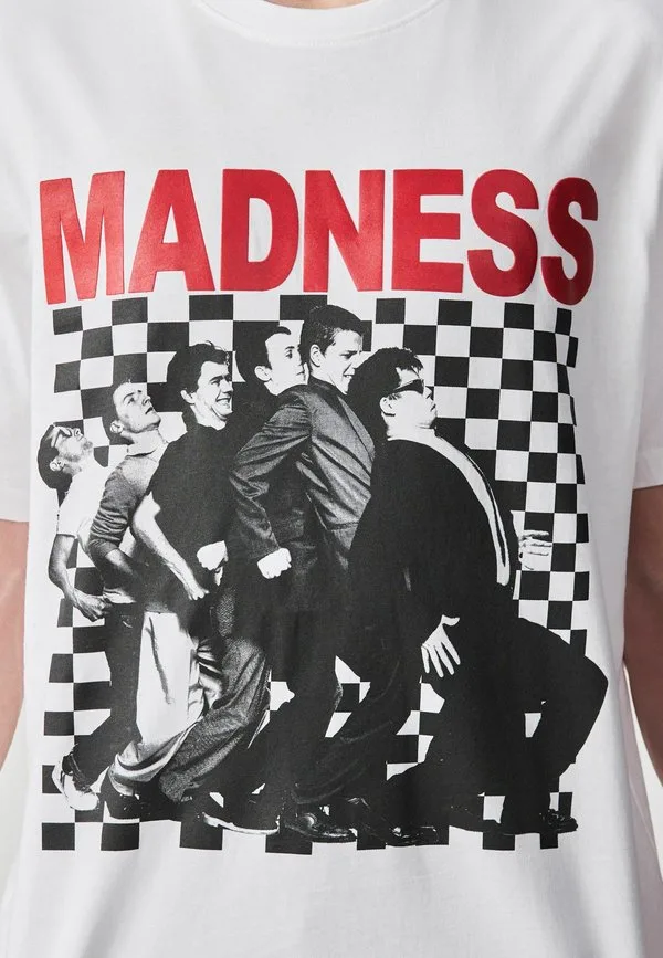 Лицензионная футболка, футболка с обычным принтом Next, White Madness — фото 4