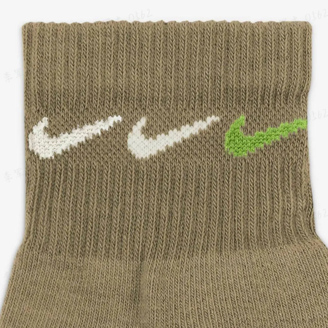 Мужские носки до середины икры Nike, 3 пары (коричневый+абрикосовый+тёмно-серый) — фото 3