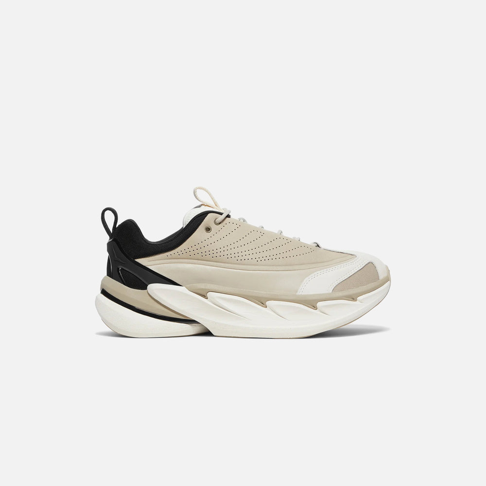 

Кроссовки HOKA Elevon X, цвет Alabaster/Raw Linen