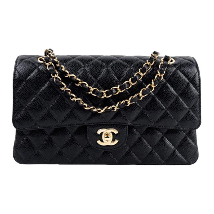 CHANEL Классическая стеганая сумка с двойным клапаном из кожи зернистой фактуры среднего размера черного цвета с золотистой фурнитурой — фото 2