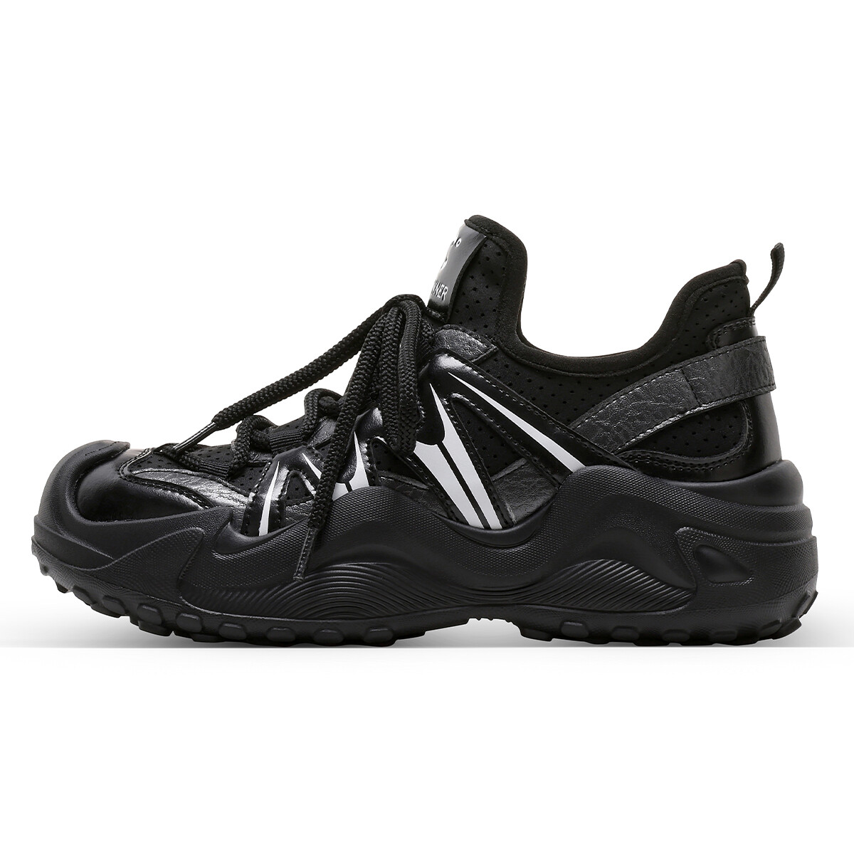 

Кроссовки CВ°BANNER Chunky Sneakers Women's Low-Top Black, черный