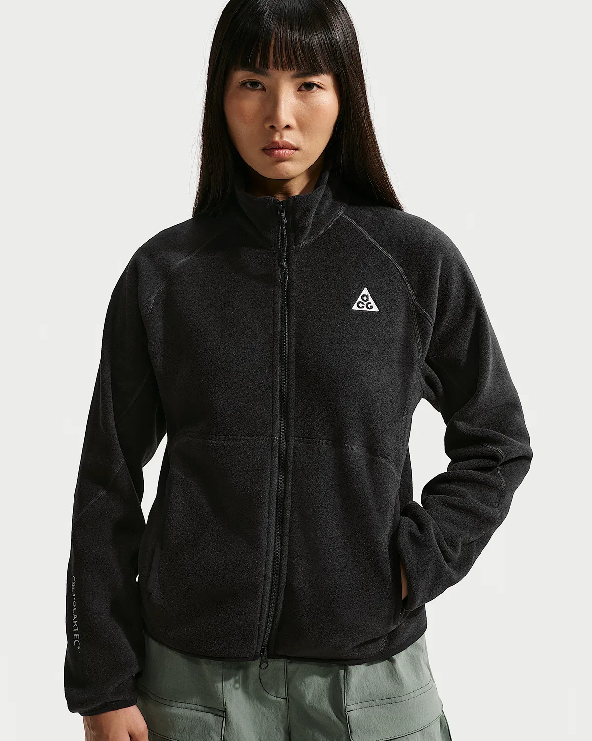 Куртка Nike ACG "Wolf Tree" с полной застежкой-молнией, Black/Black/Black/Summit White — фото 2