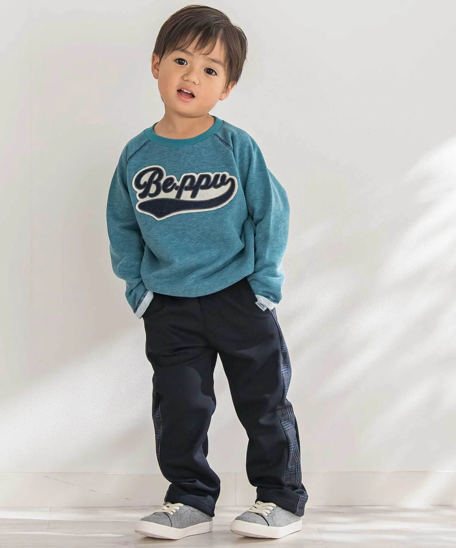 Детские брюки BeBe Petits Pois Vert с клетчатыми вставками, прямые, зелёные — фото 2