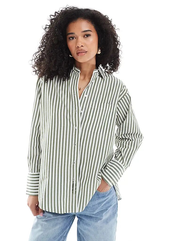 

Рубашка New Look с полосатым карманом зеленого цвета