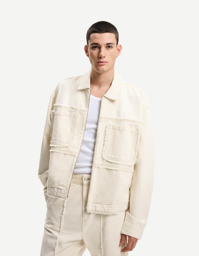 

Джинсовая куртка оверсайз с бахромой Bershka, бежевый