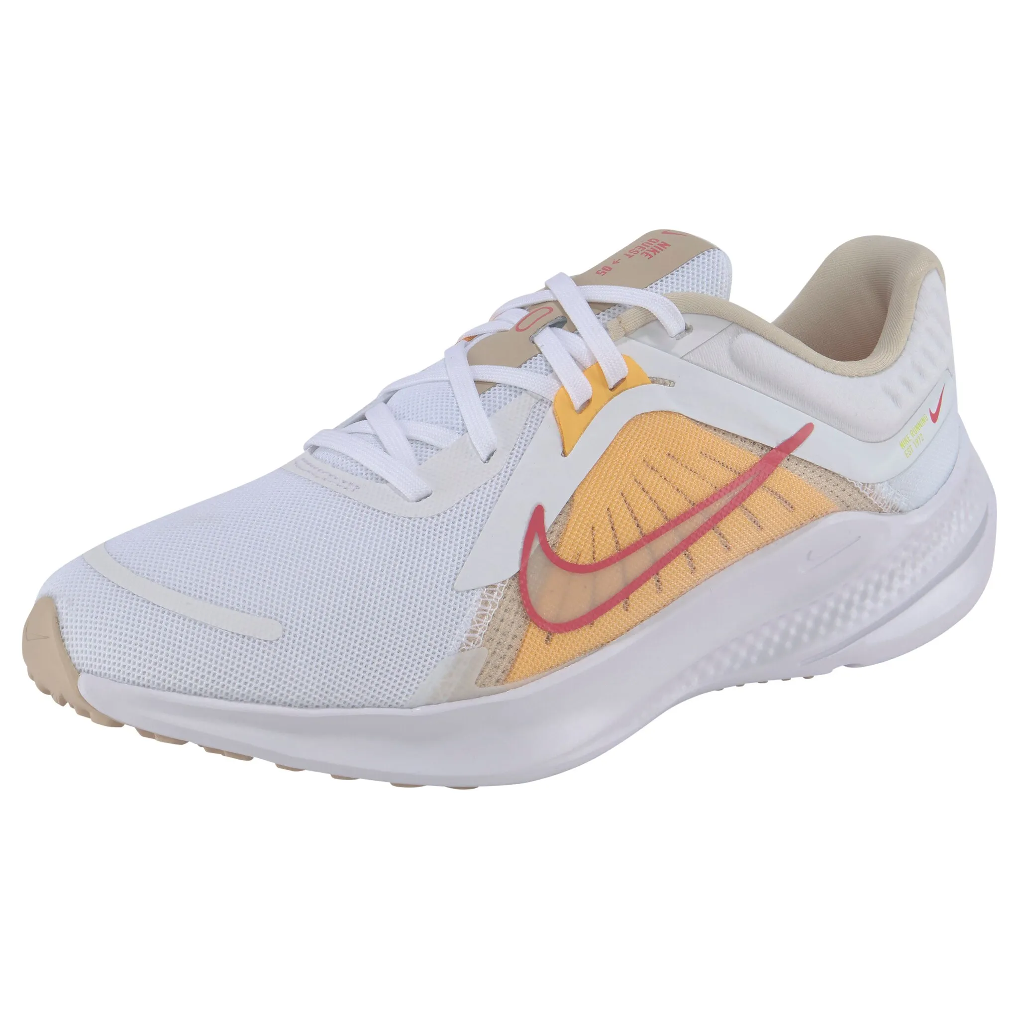 

Кроссовки Nike "QUEST 5", белый