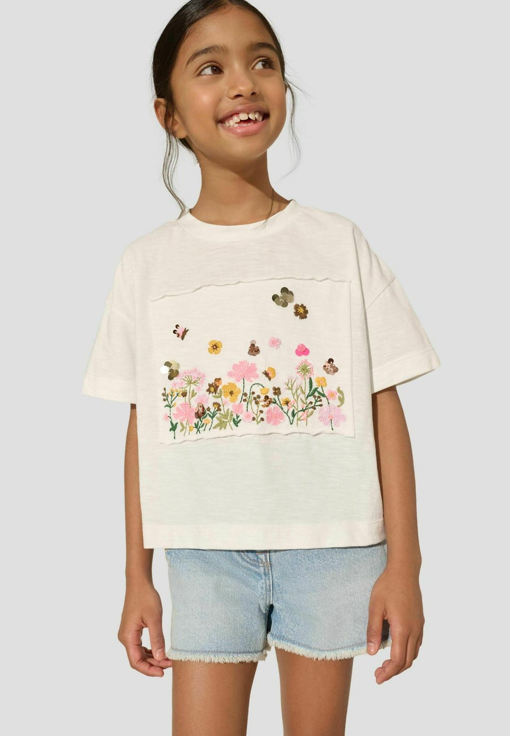 

Футболка с принтом SEQUIN EMBROIDERED FLORAL Next, белый