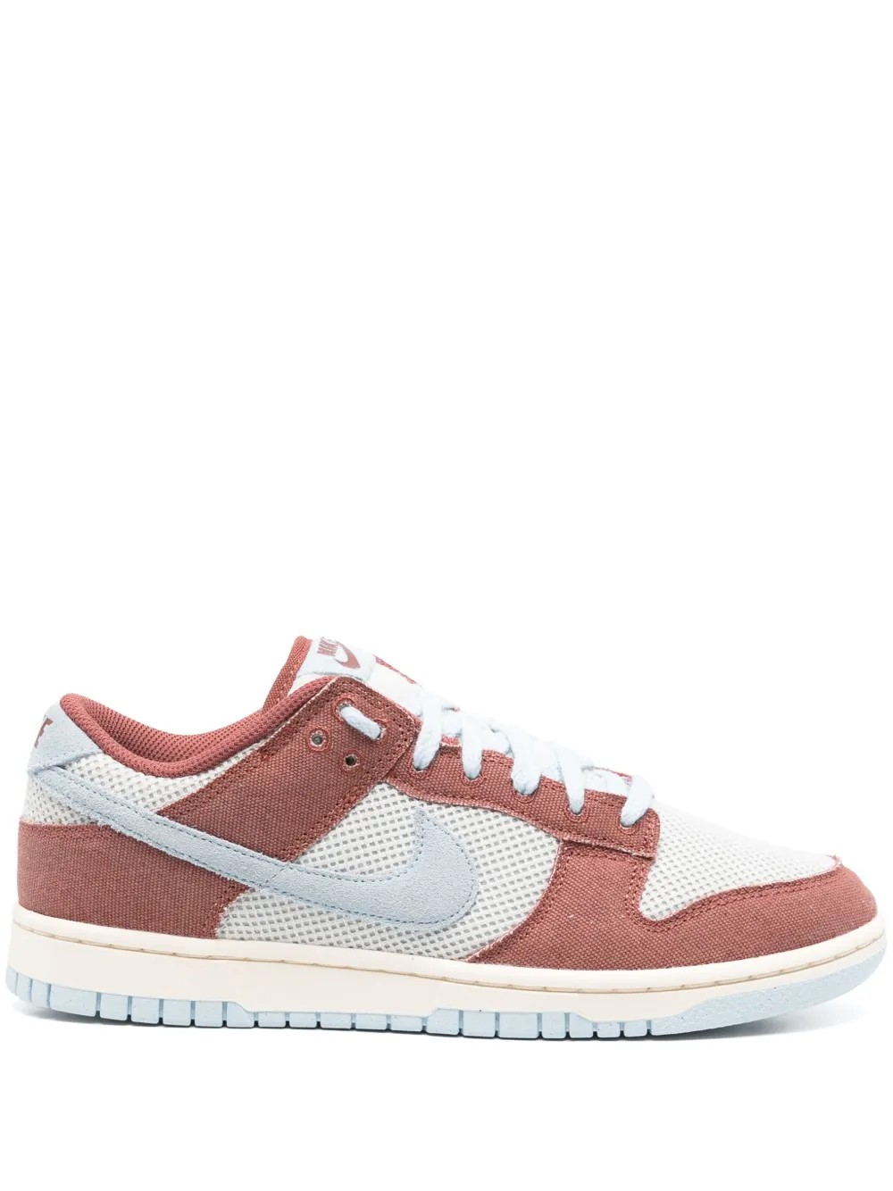 

Кроссовки Dunk Low Nike, коричневый