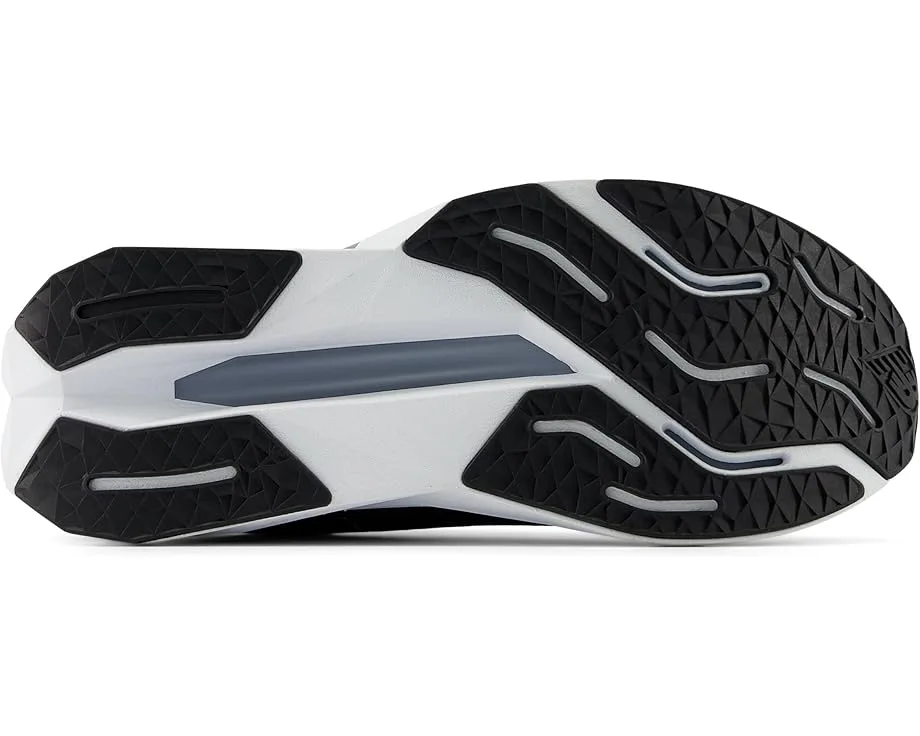 Кроссовки New Balance FuelCell Propel v5, Black/WhiteSee Less — фото 3