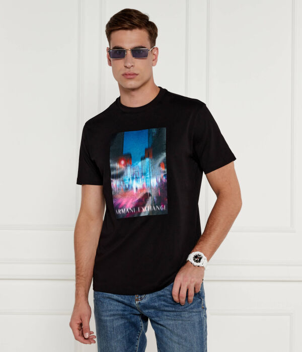 

Футболка Regular Fit Armani Exchange, черный