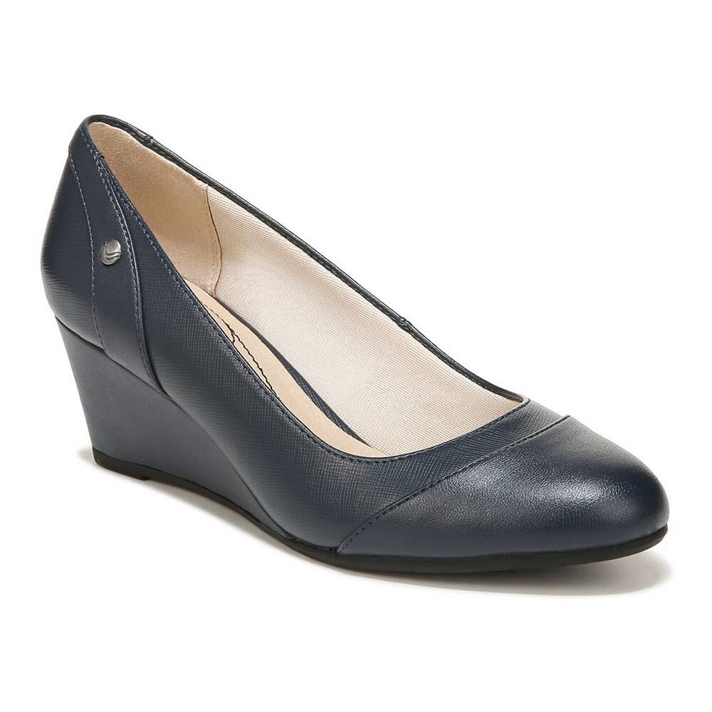 

LifeЖенские платья на танкетке Stride Dreams LifeStride, цвет Classic Navy
