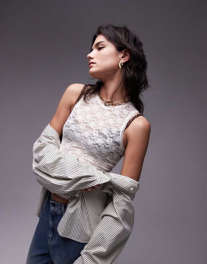 

Topshop – кружевная майка-боксер цвета экрю