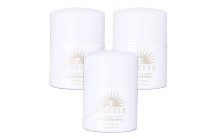 

Набор пробников солнцезащитных сывороток anresha увлажняющая солнцезащита 6мл*2/6мл*3 ANESSA