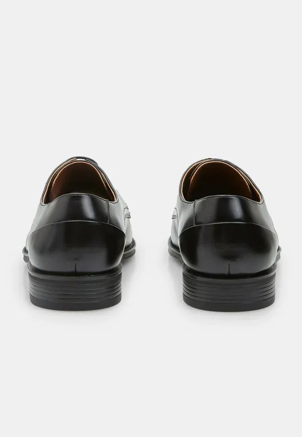Кроссовки Bata Smart lace ups, черный — фото 4