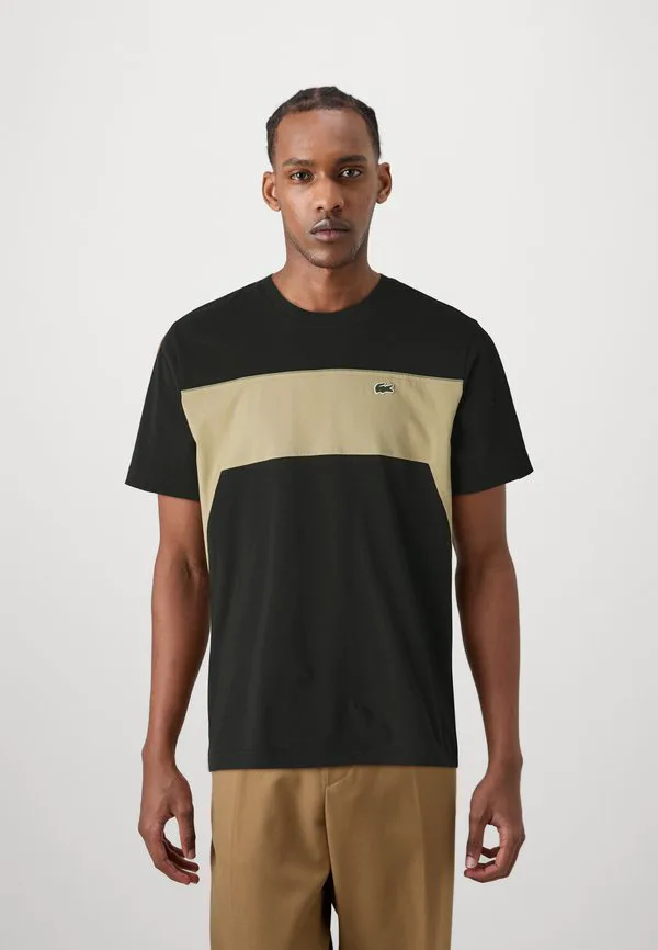 Футболка Lacoste с принтом, Однотонная, черный/Венский