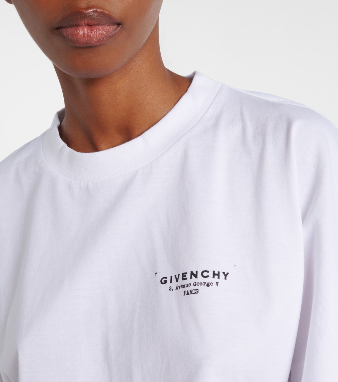 Укороченная хлопковая футболка с логотипом Givenchy, белый — фото 4