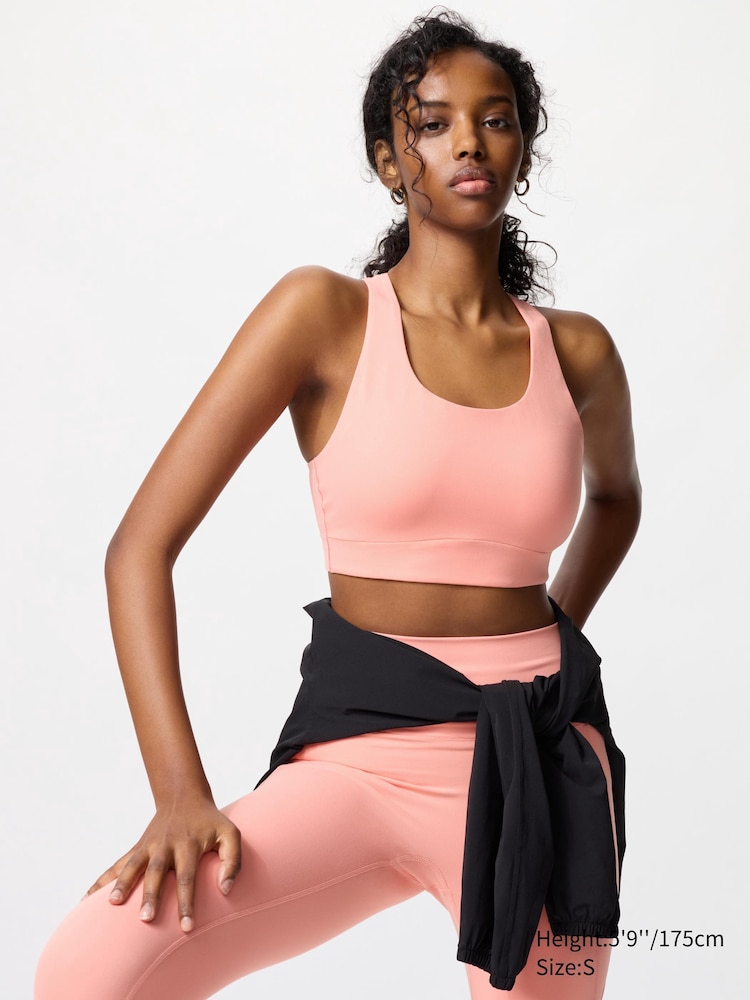 

Спортивный топ с чашечкамиUniqlo, цвет 12 розовый