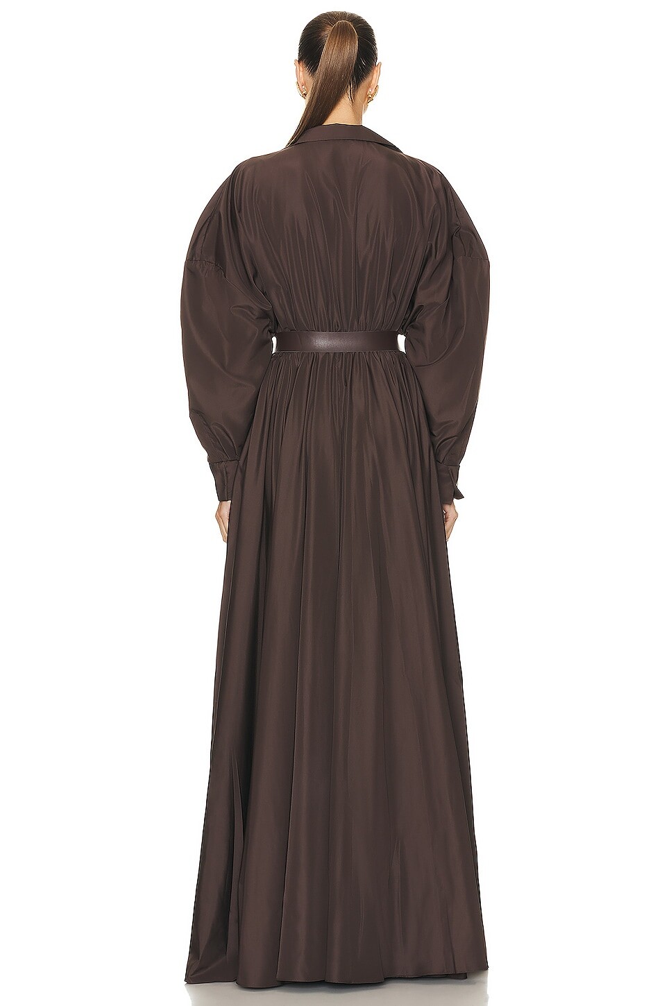 Платье Norma Kamali Super Oversized Boyfriend Shirt Flared Gown, цвет Chocolate — фото 3