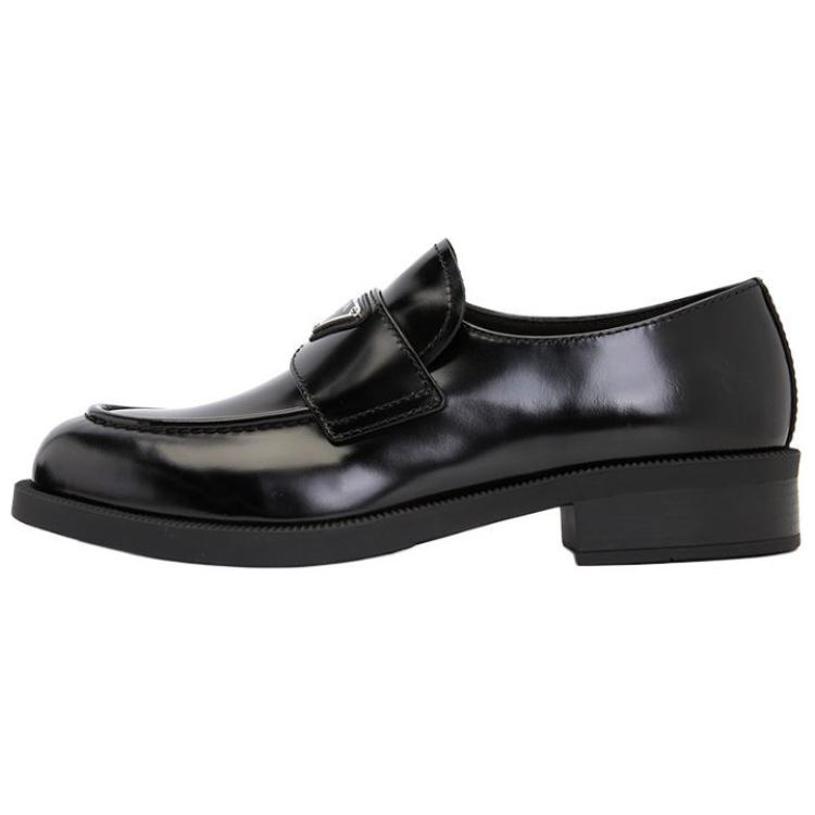 

PRADA Лоферы мужские черные