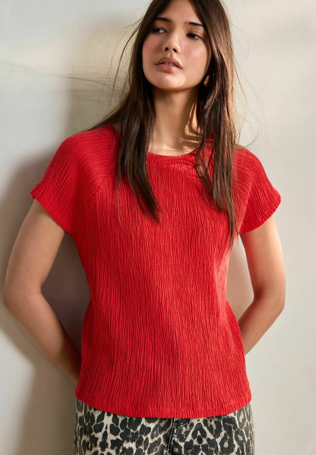 

Базовая футболка RAGLAN SHORT SLEEVE TEXTURED Next, красный