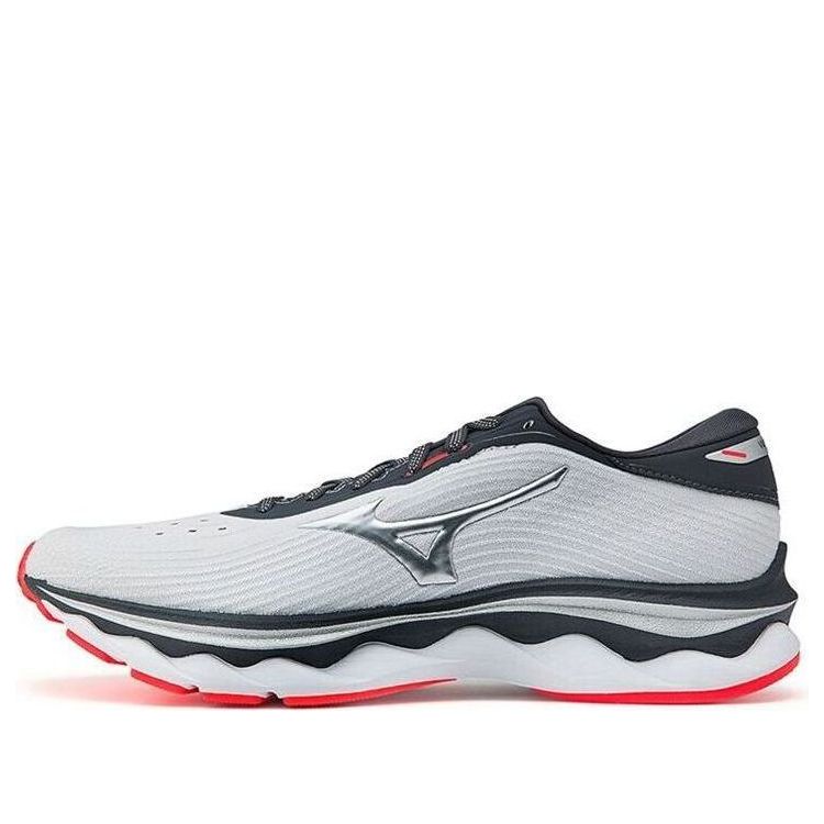 

Беговые кроссовки Mizuno Wave Sky 5 'Black White', черный