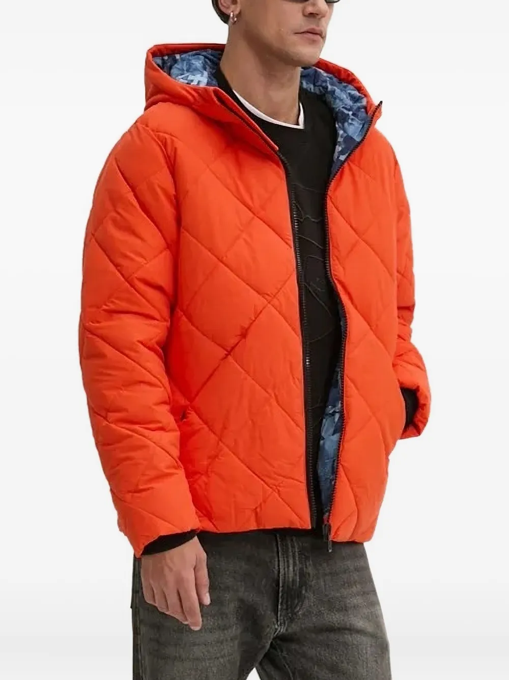

Стеганая куртка с капюшоном Desigual, оранжевый
