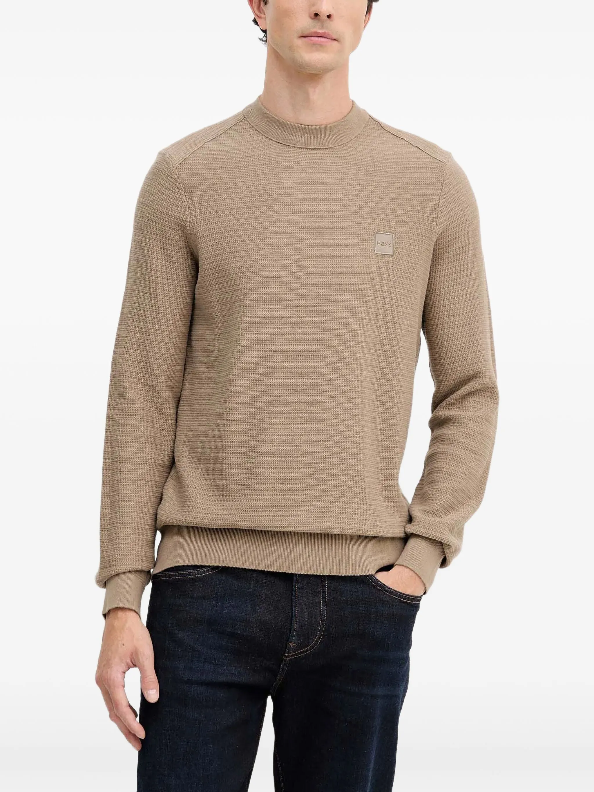 

Свитер с нашивкой-логотипом Boss, бежевый