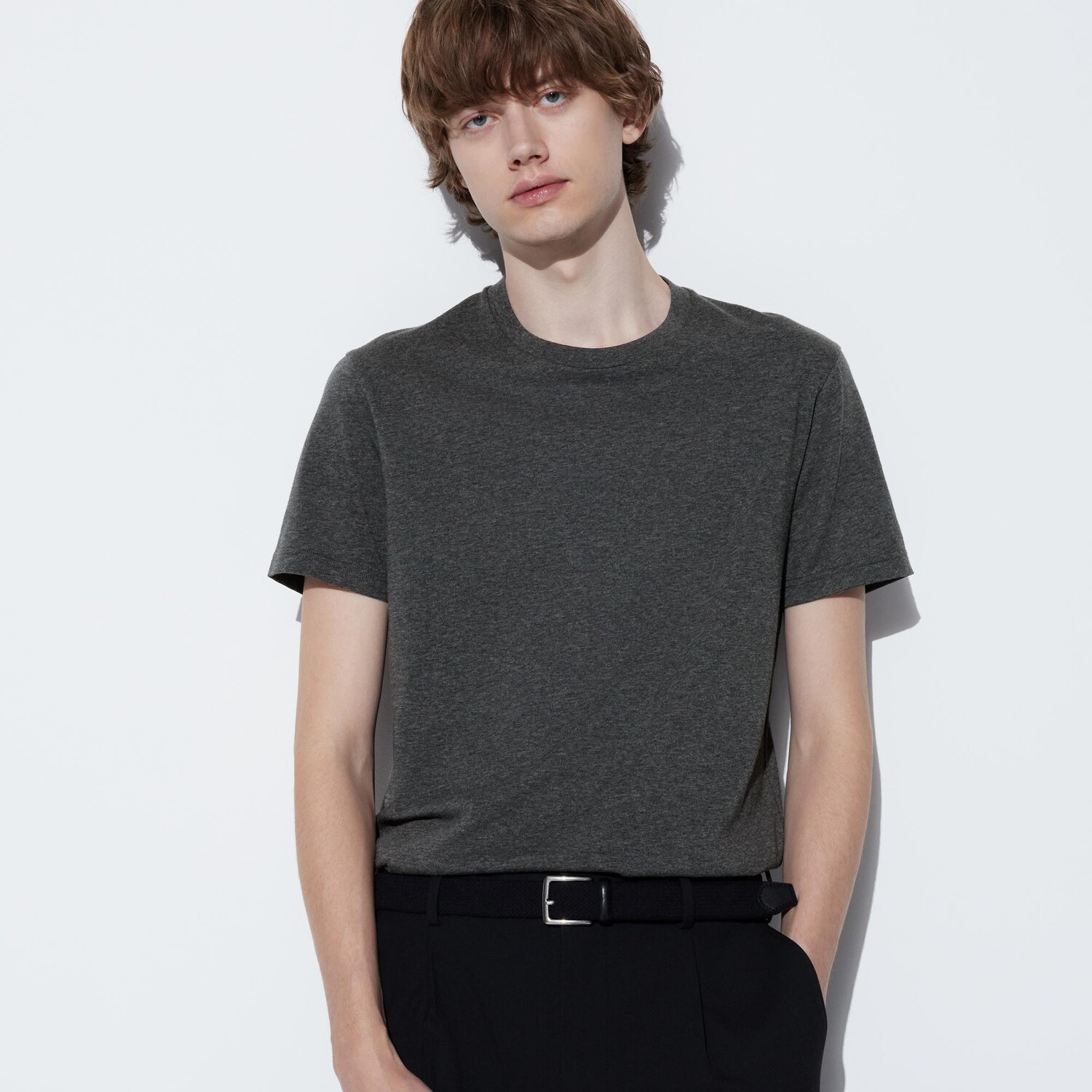 

Футболка Uniqlo с круглым вырезом и короткими рукавами, темно - серый
