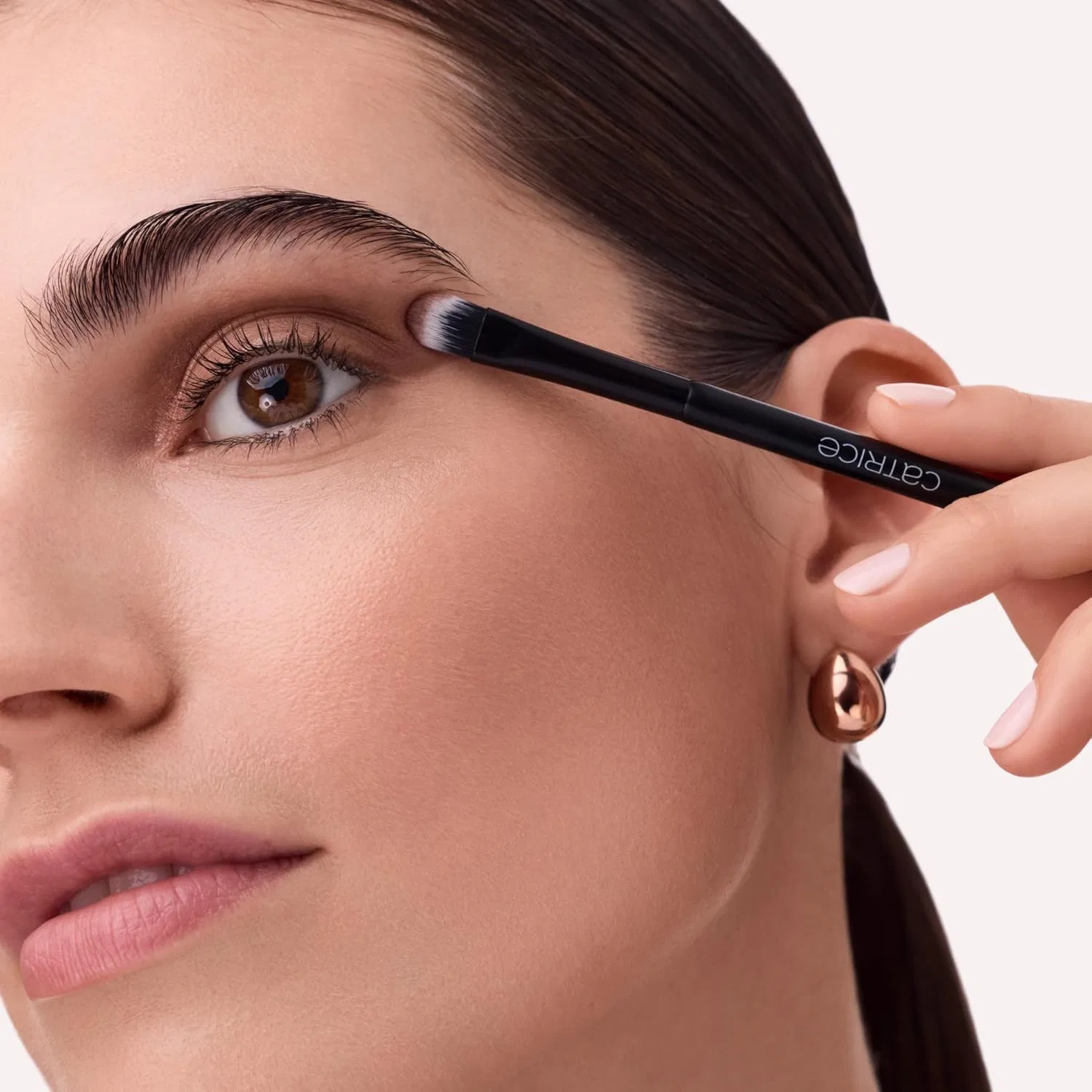 Веганская кисть для теней «Effect Eyeshadow Duo» от Catrice Catrice — фото 4