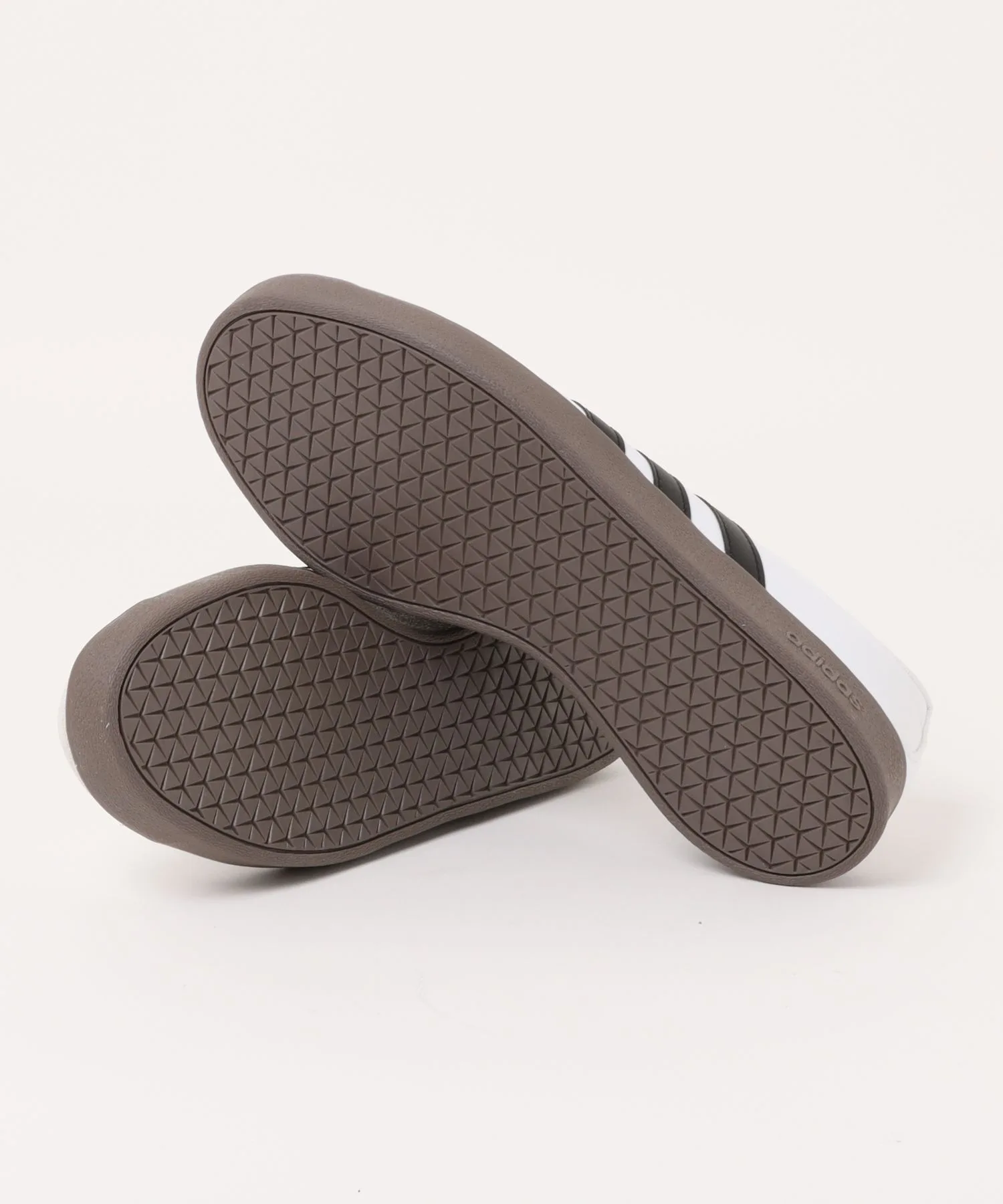 Мужские кроссовки VL COURT BASE M adidas белые с черными деталями — фото 3