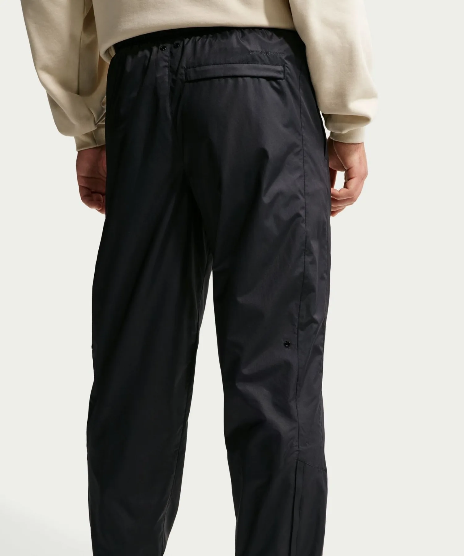 Мужские спортивные брюки с технологией Storm-FIT NIKE WR LND чёрные — фото 3