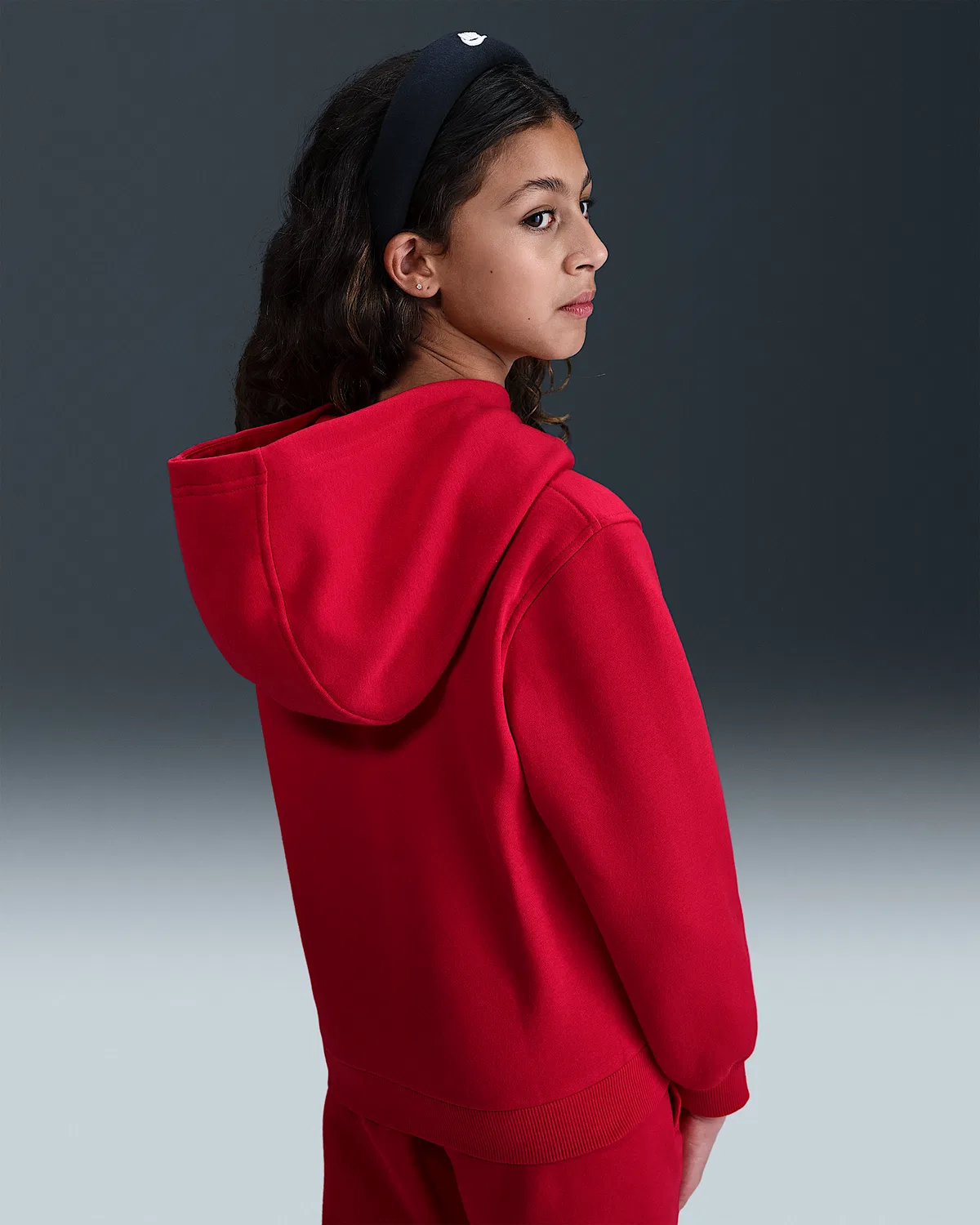 Детская худи Nike Sportswear Club Fleece, University Red/Metallic Gold — фото 4