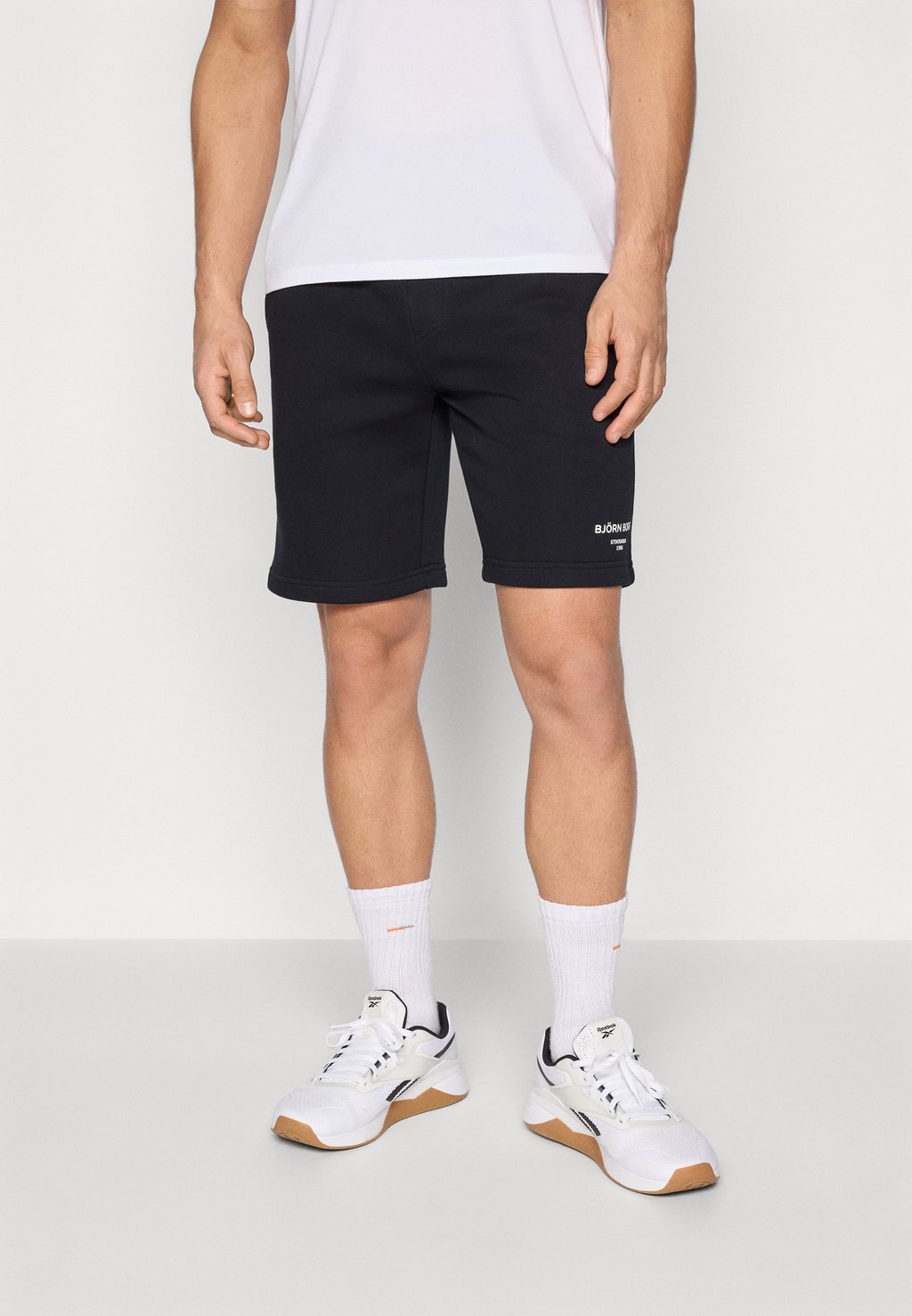 

Спортивные шорты ESSENTIAL SWEATSHORTS Björn Borg, черный